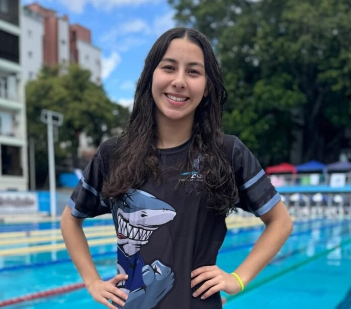 Renata Garcia é convocada para representar Santa Catarina na natação