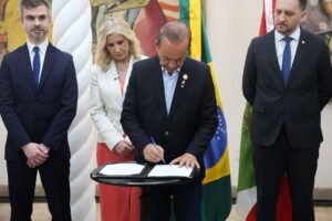 mudanças nos programas Universidade Gratuita