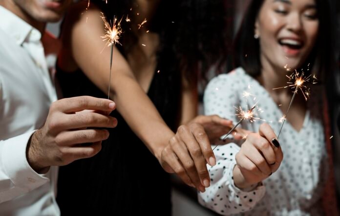 Confraternizações aquecem bares e restaurantes em Santa Catarina