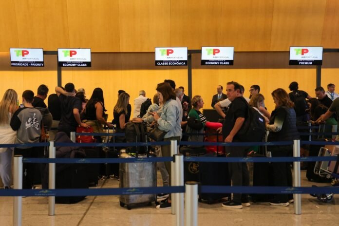 Santa Catarina bate recorde de passageiros aéreos em 2025