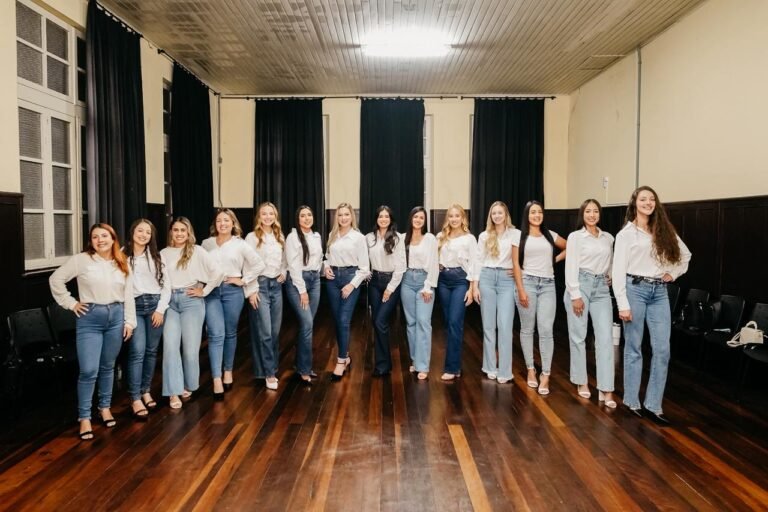 14 candidatas iniciam preparação para a realeza da 36ª Festa do Pinhão
