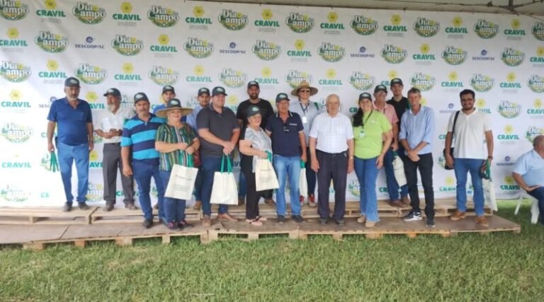 Agricultores de Bocaina do Sul participam do Dia de Campo Cravil 2026