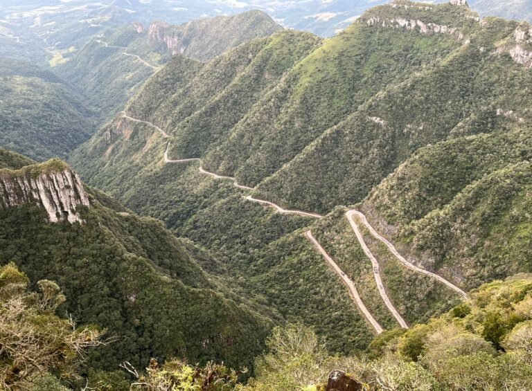Serra Catarinense tem temperaturas amenas e céu nublado nesta quinta