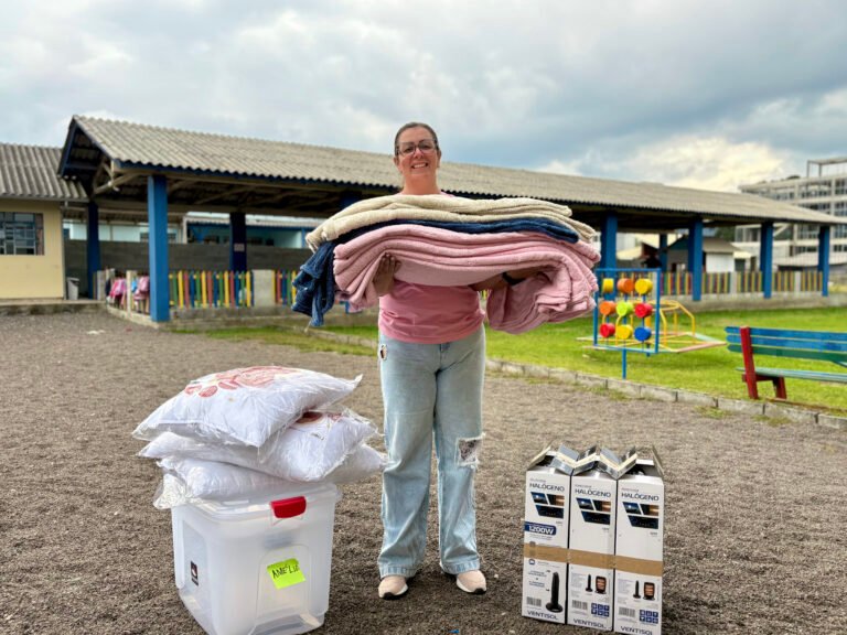 Urubici entrega kits de inverno para creches da rede municipal