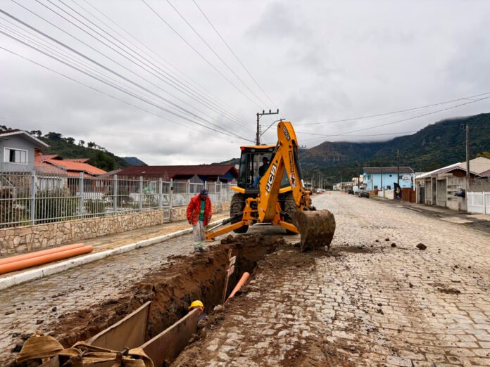 Pavimentação de ruas em Urubici